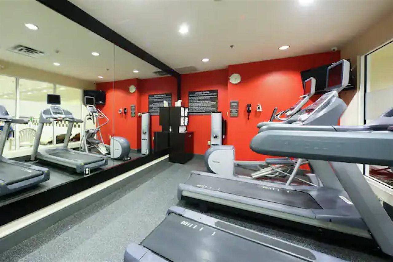 Hilton Garden Inn Secaucus/Meadowlands Екстер'єр фото