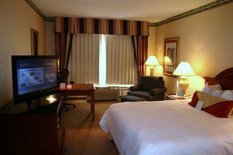 Hilton Garden Inn Secaucus/Meadowlands Екстер'єр фото