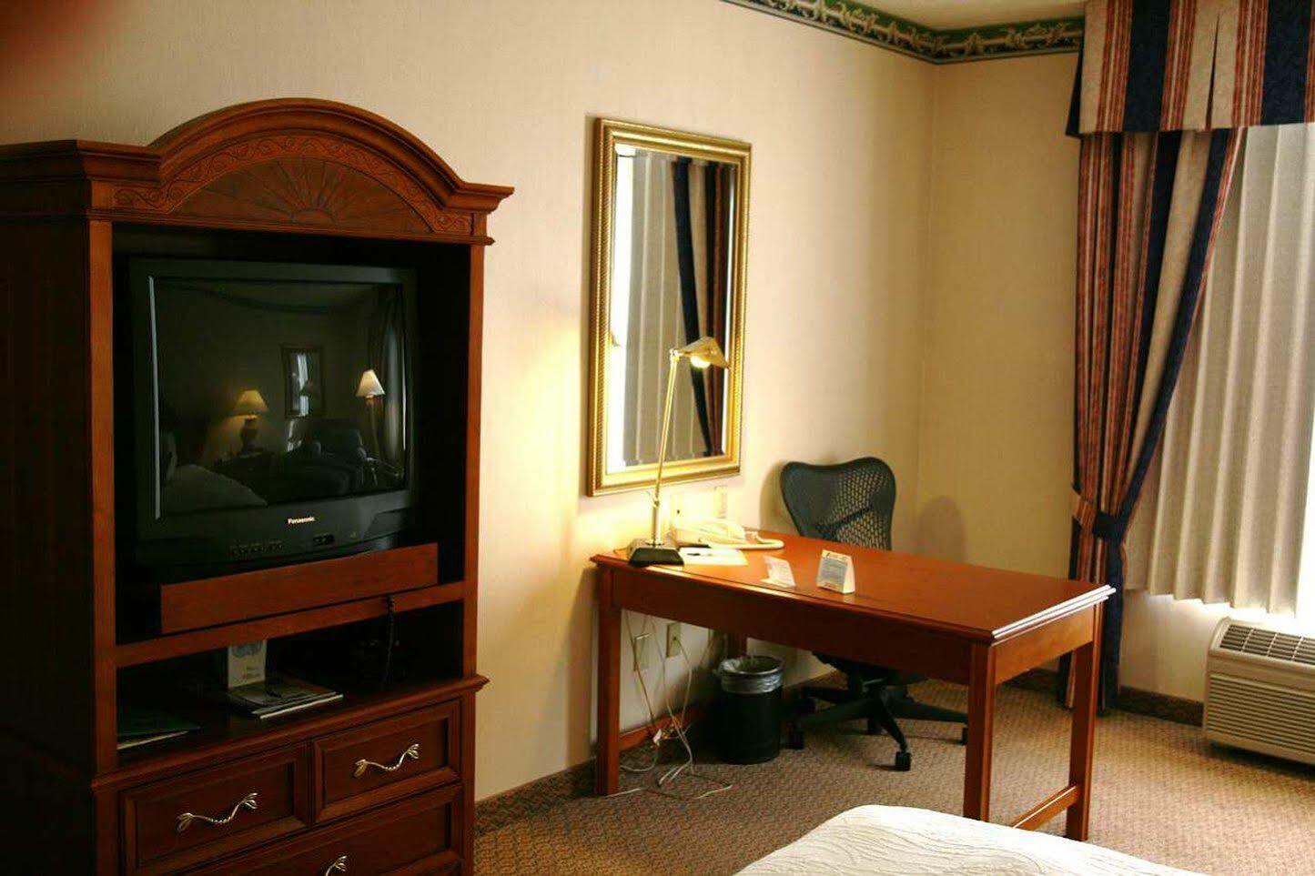 Hilton Garden Inn Secaucus/Meadowlands Екстер'єр фото